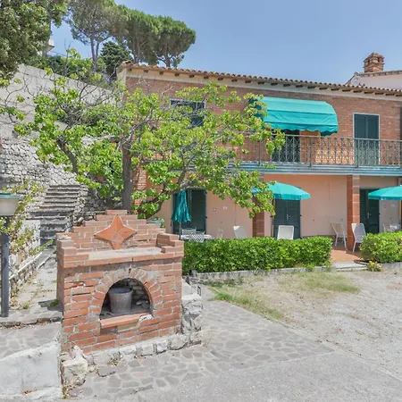 Capoliveri: Lorena 2 * Capoliveri (Isola d'Elba)